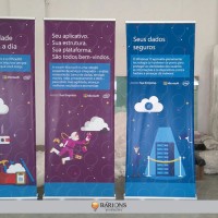 Banner Roll Up em Lona Fosca para Evento de Tecnologia 